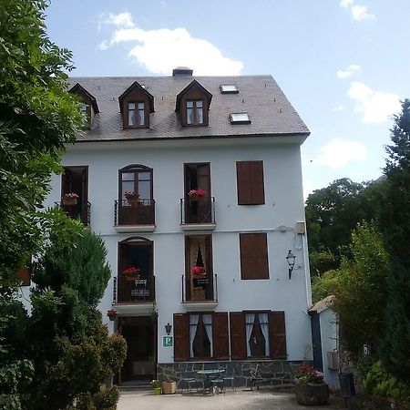 Casa Es Neres Hotel Les Exterior photo